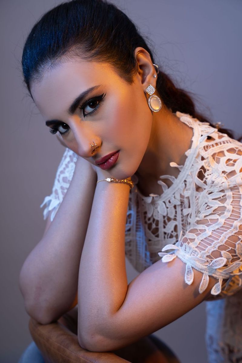 Detail portrait in white lace